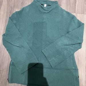 lululemon green pullover sweater size 4